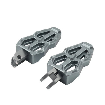 Front Foot Redal Titan Footpegs for Benelli TNT 600 300 302S QJMotor 350 400