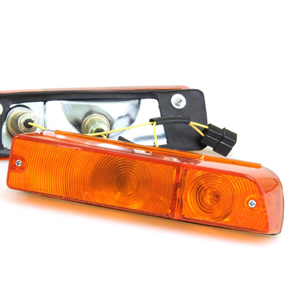 Front Turn Signal Light for Datsun Sunny B110 B210 120Y 1200 (1973–1983)