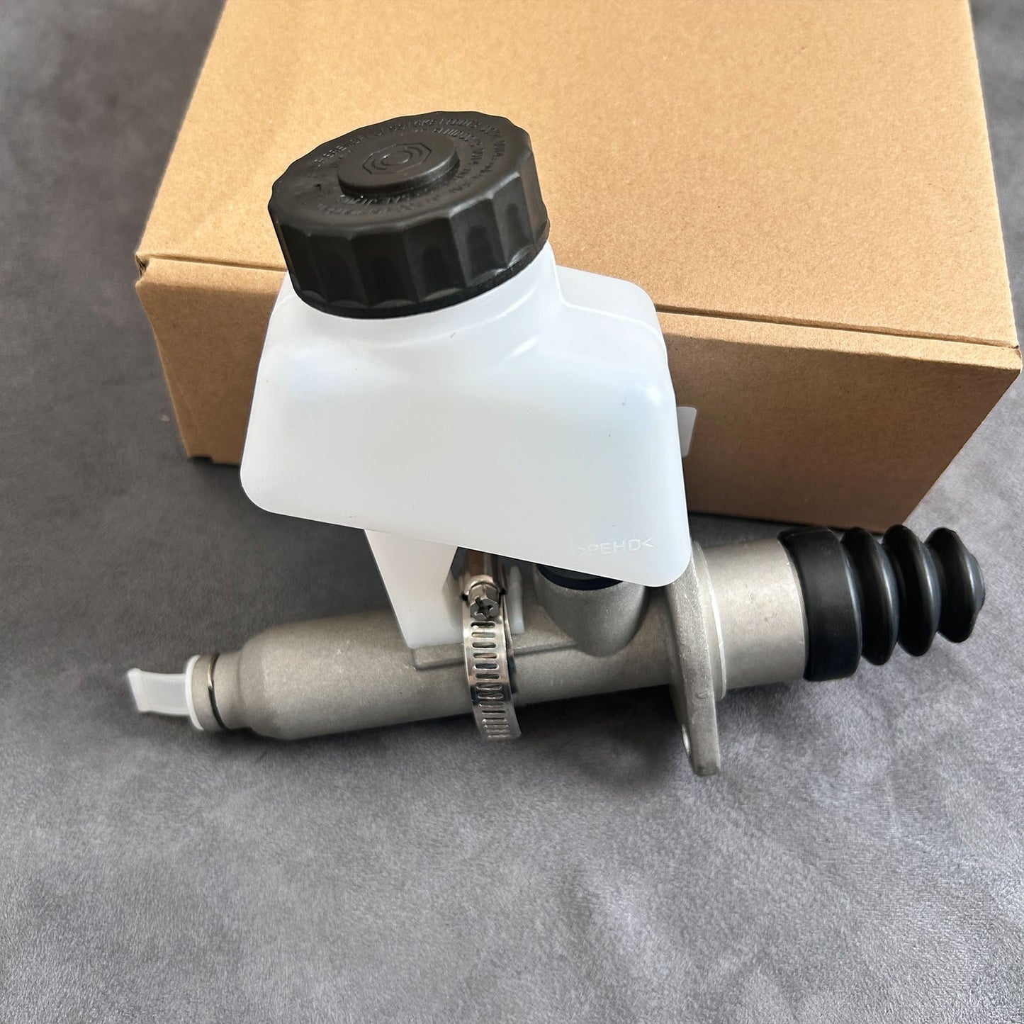 Clutch Master Cylinder for PACCAR Kongsberg E17