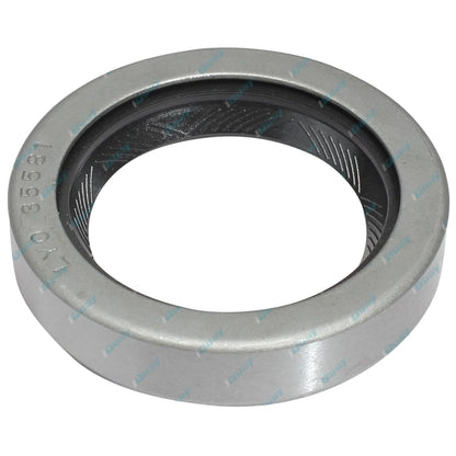 Front Inner Axle Shaft Oil Seal for Toyota 1/90-12 70 75 78 79 80 105 Series