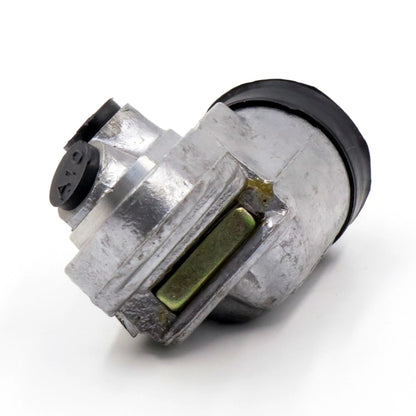 Front Lower Left Wheel Brake Cylinder for Datsun 620 720 520 521 (J15)