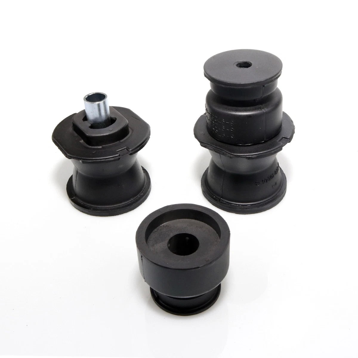 Set of 4 Rubber Bushings for Isuzu Chevrolet D-Max (RT50 RT85)