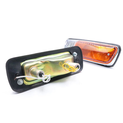 Set of 2 Front Turn Signal Lights for Datsun 521 Pickup (1968–1973)