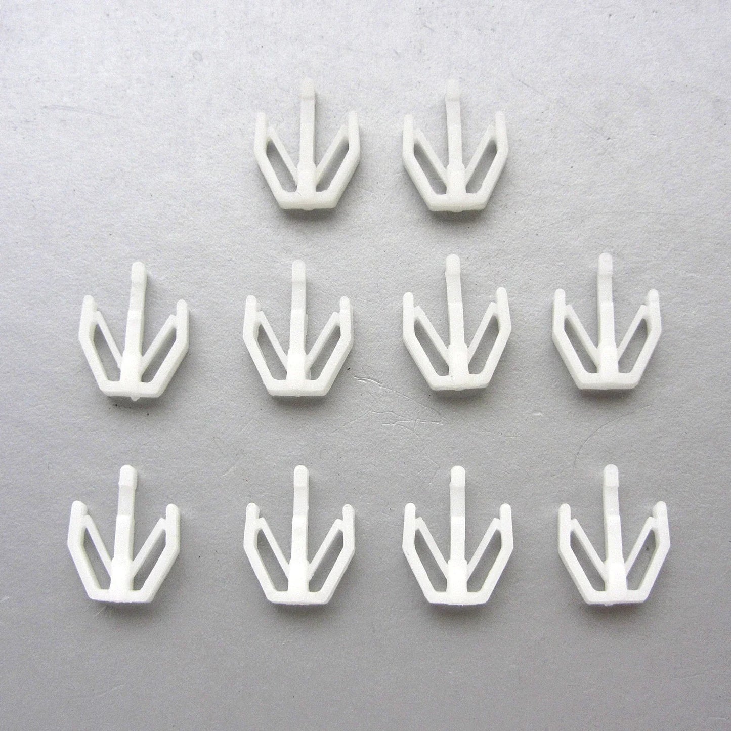 Grill Lock Clip 10 x for 89-04 Toyota Hiace H100 LH112 Commuter
