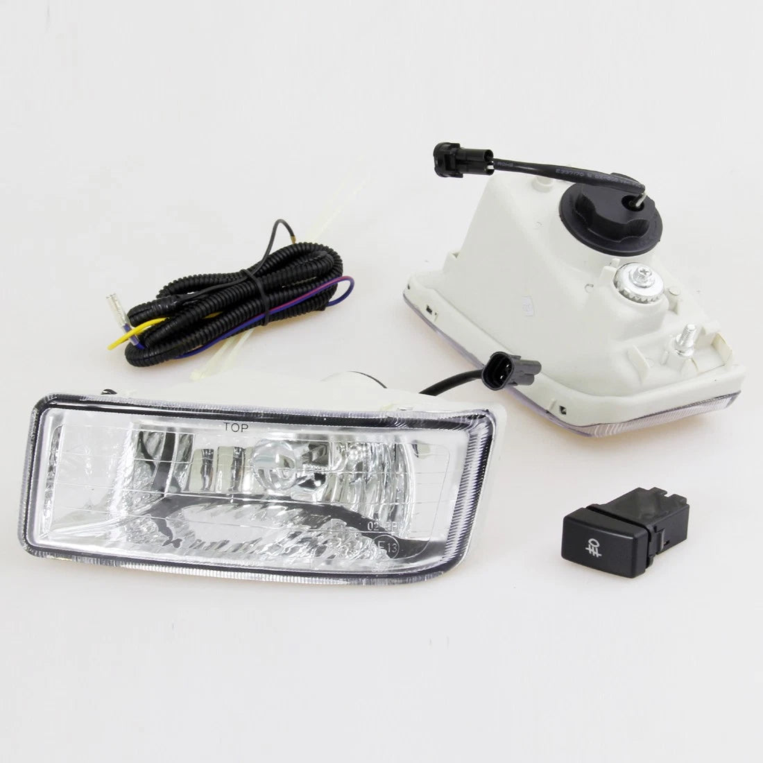 12V Spot Fog Light Lamp for Chevrolet LUV D-Max (2002–2005)