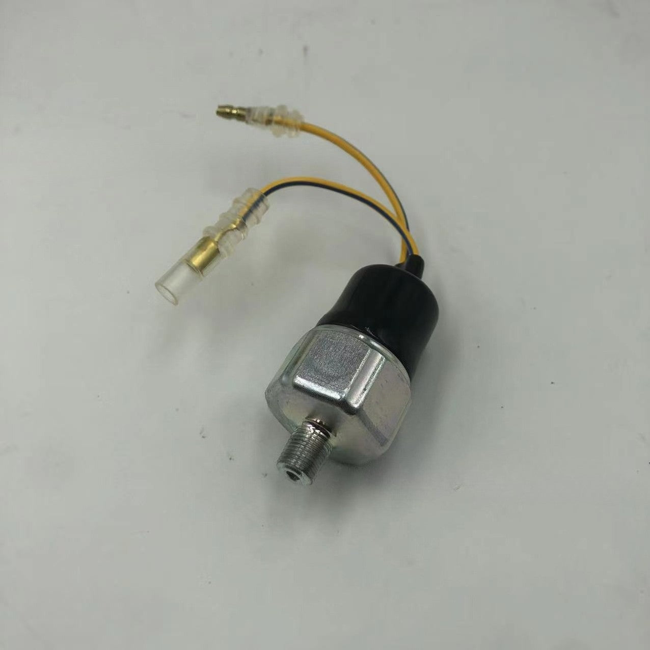 Oil Pressure Sensor for Isuzu 4LE2