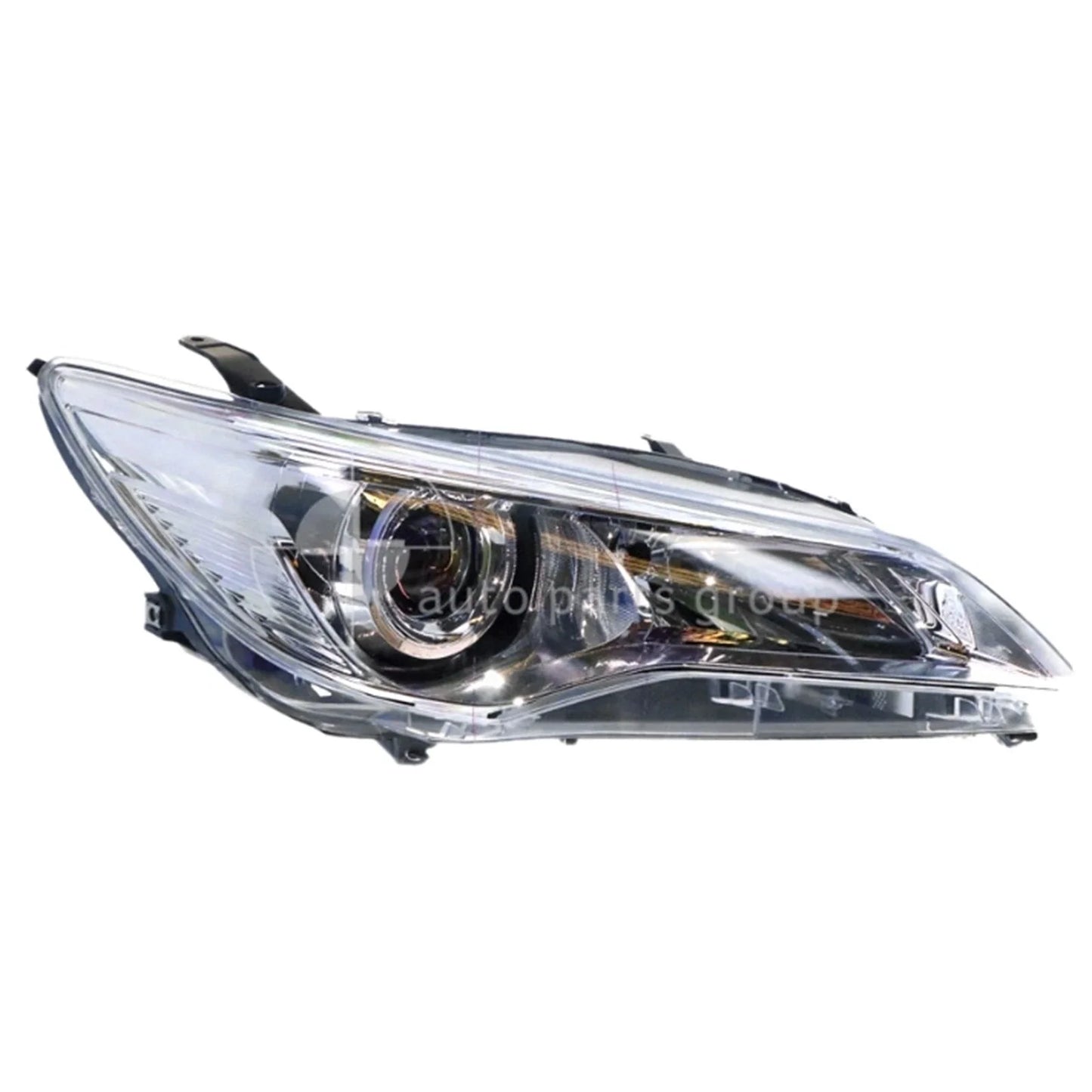 RH Halogen Headlight for Toyota Camry Altise ASV50 (2015–2017)