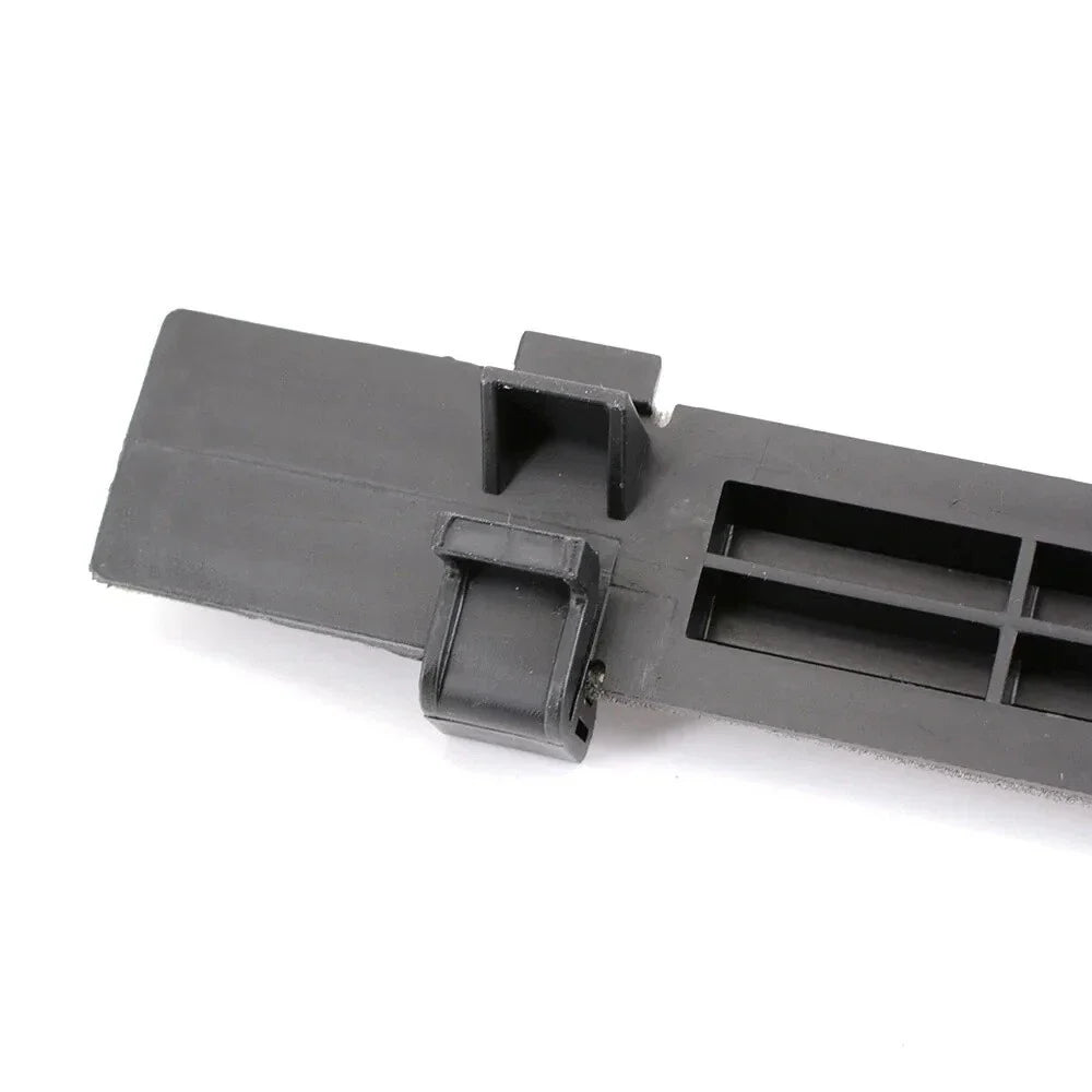 Air Conditioning Filter Cover Cap for Hyundai Tucson (2004-2009)