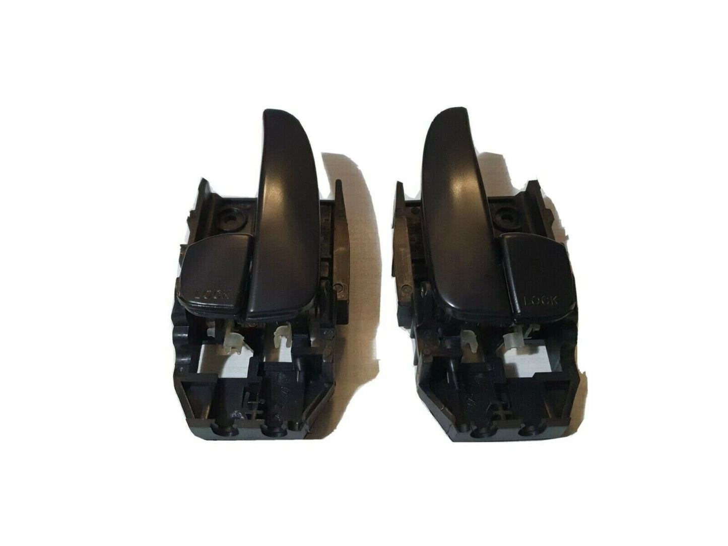 Set of 2 Black Inner Door Handles for Hyundai Elantra (2000–2007)