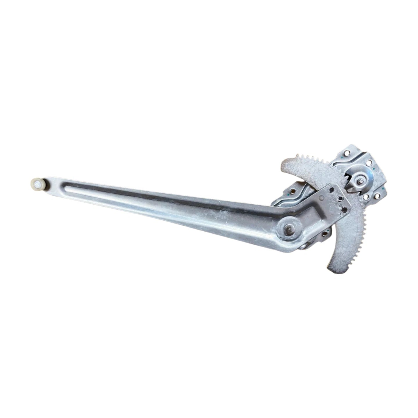 Front Right Manual Window Regulator for Toyota Hilux (1997–2005)