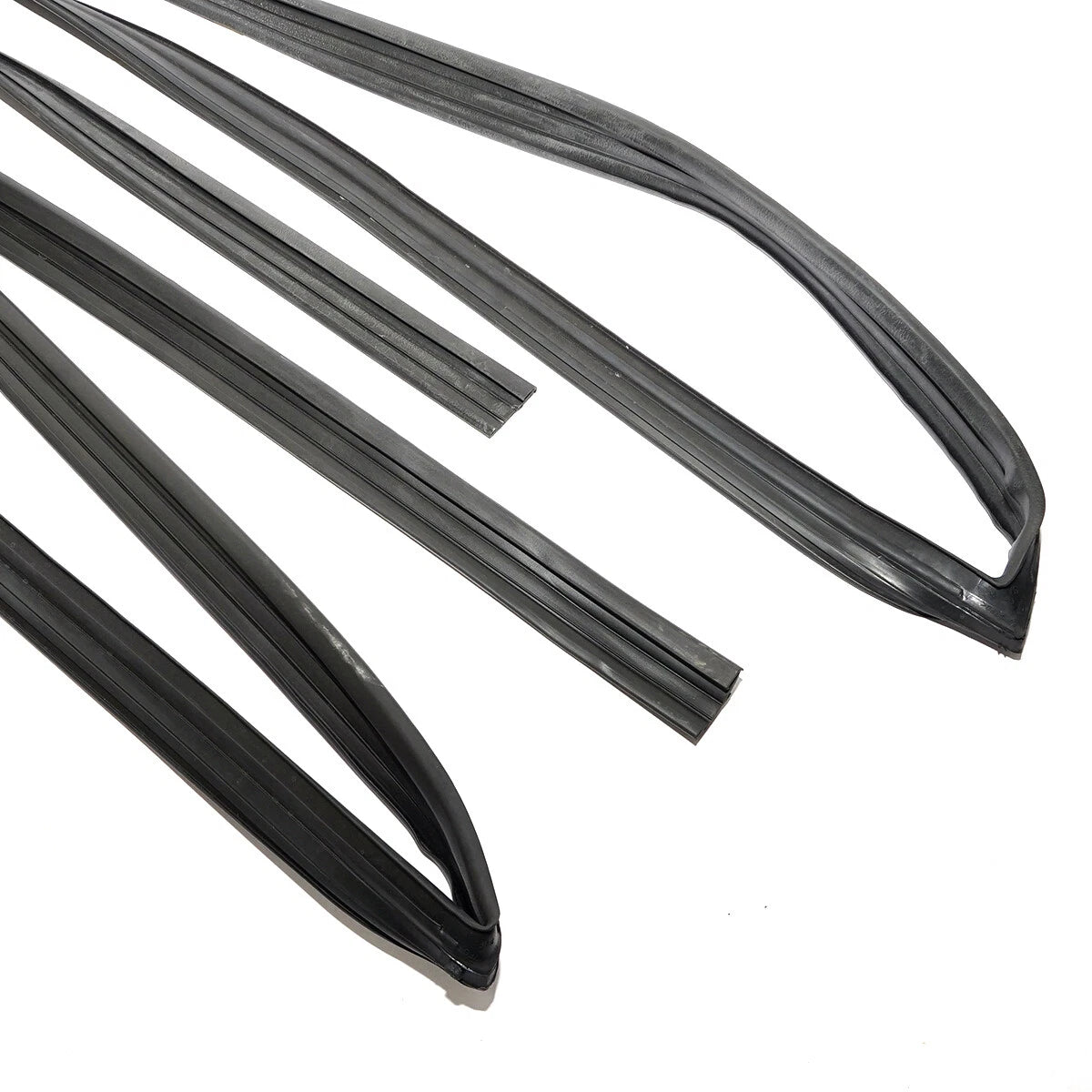 Front Door Glass Run Channel for Honda Fit Jazz Hatchback 2009-2013