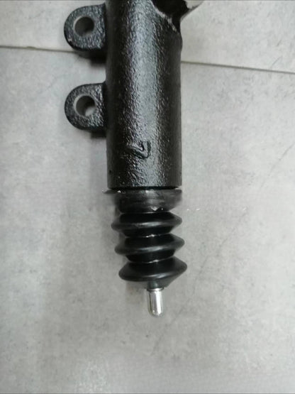 Clutch Release Cylinder for Toyota Land Cruiser FJ80 HDJ80 (1990–1997)