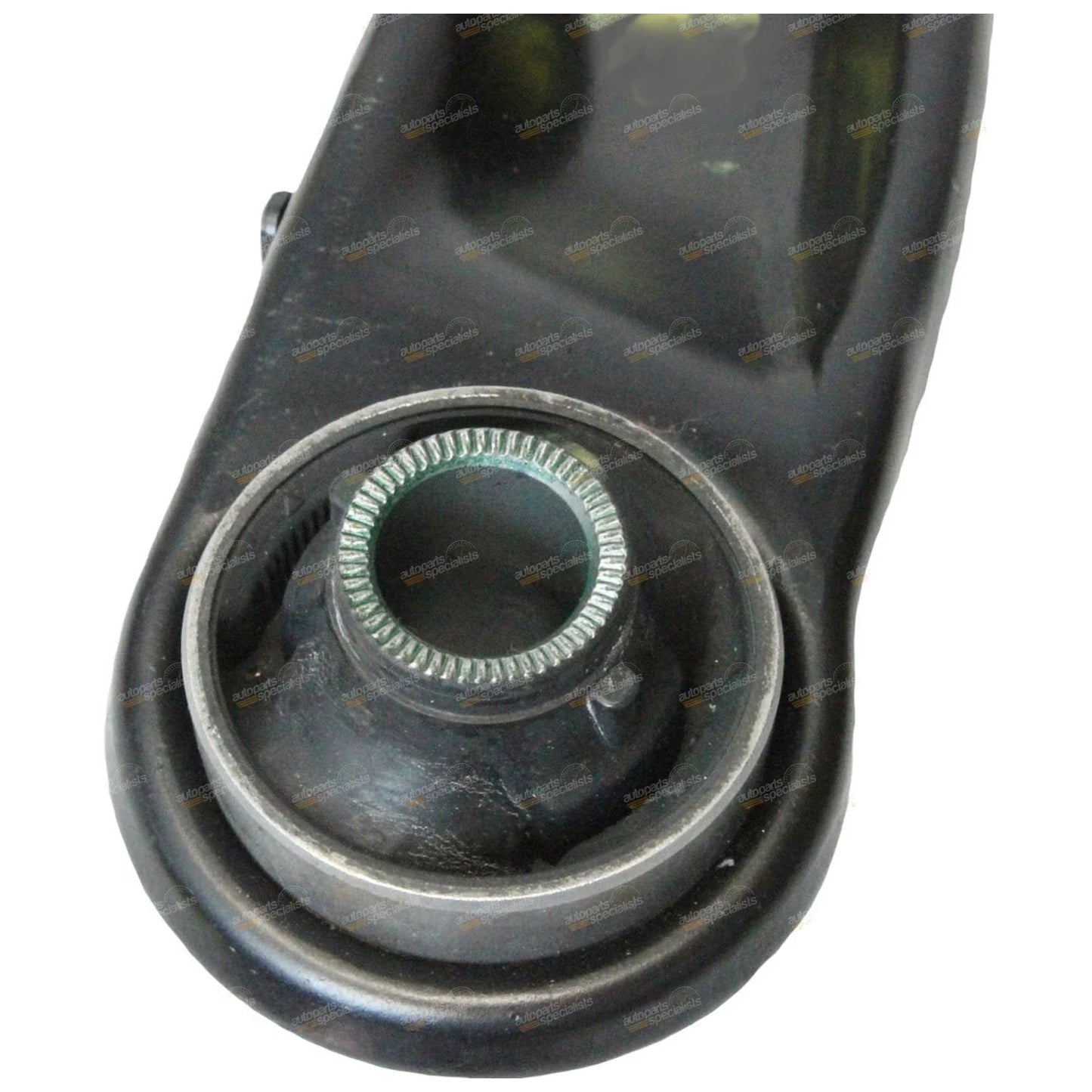Front lower control arm left for Toyota Yaris NCP90/91/93 (2005–2010)