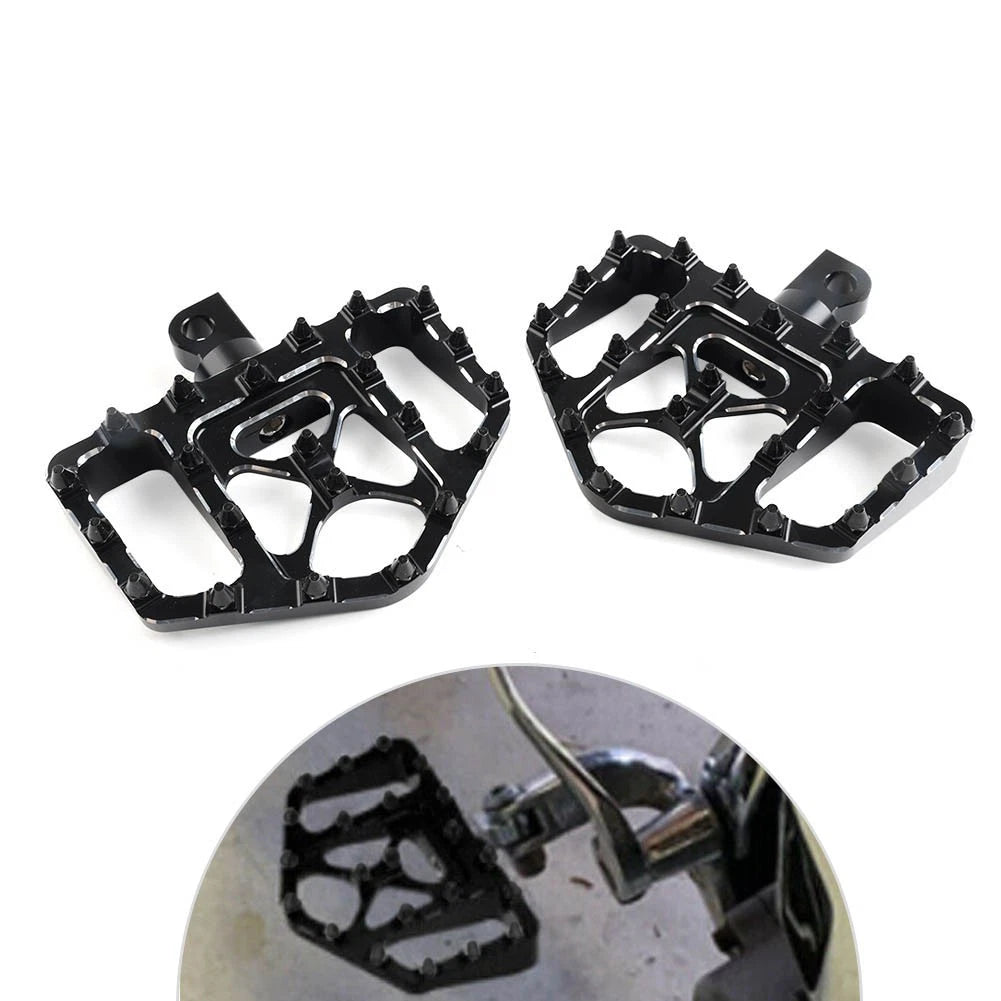 Wide Red Foot Pegs for Harley Touring Sportster Dyna (2010–2023)