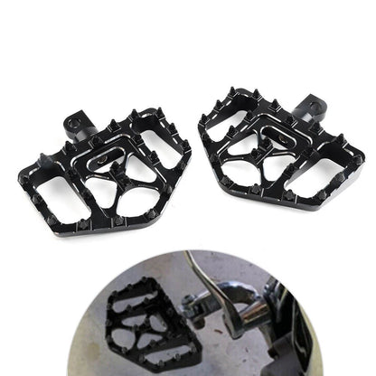 Wide Red Foot Pegs for Harley Touring Sportster Dyna (2010–2023)