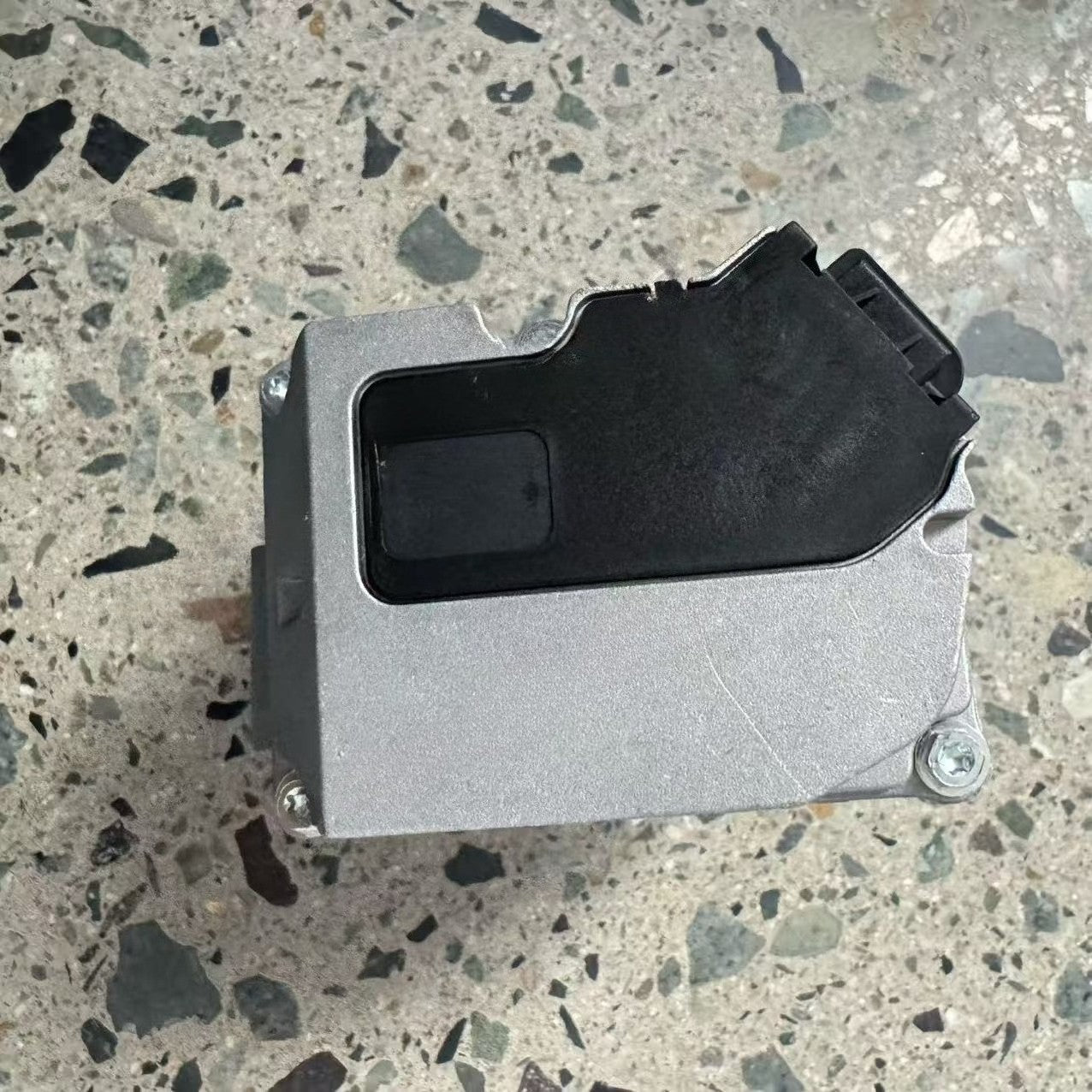 Throttle Body for Renault Laguna, Megane, Scenic & Suzuki Grand Vitara (2001–2008)