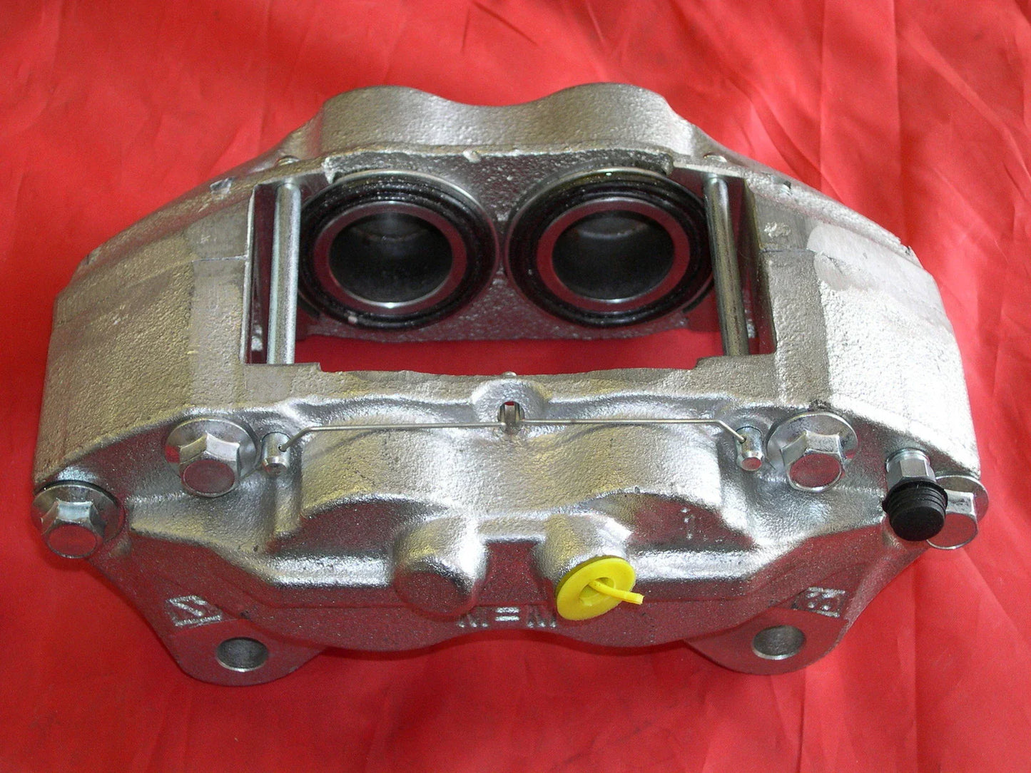 Front Left Brake Caliper Assembly for Toyota Hilux KUN26R Diesel 2005-2011