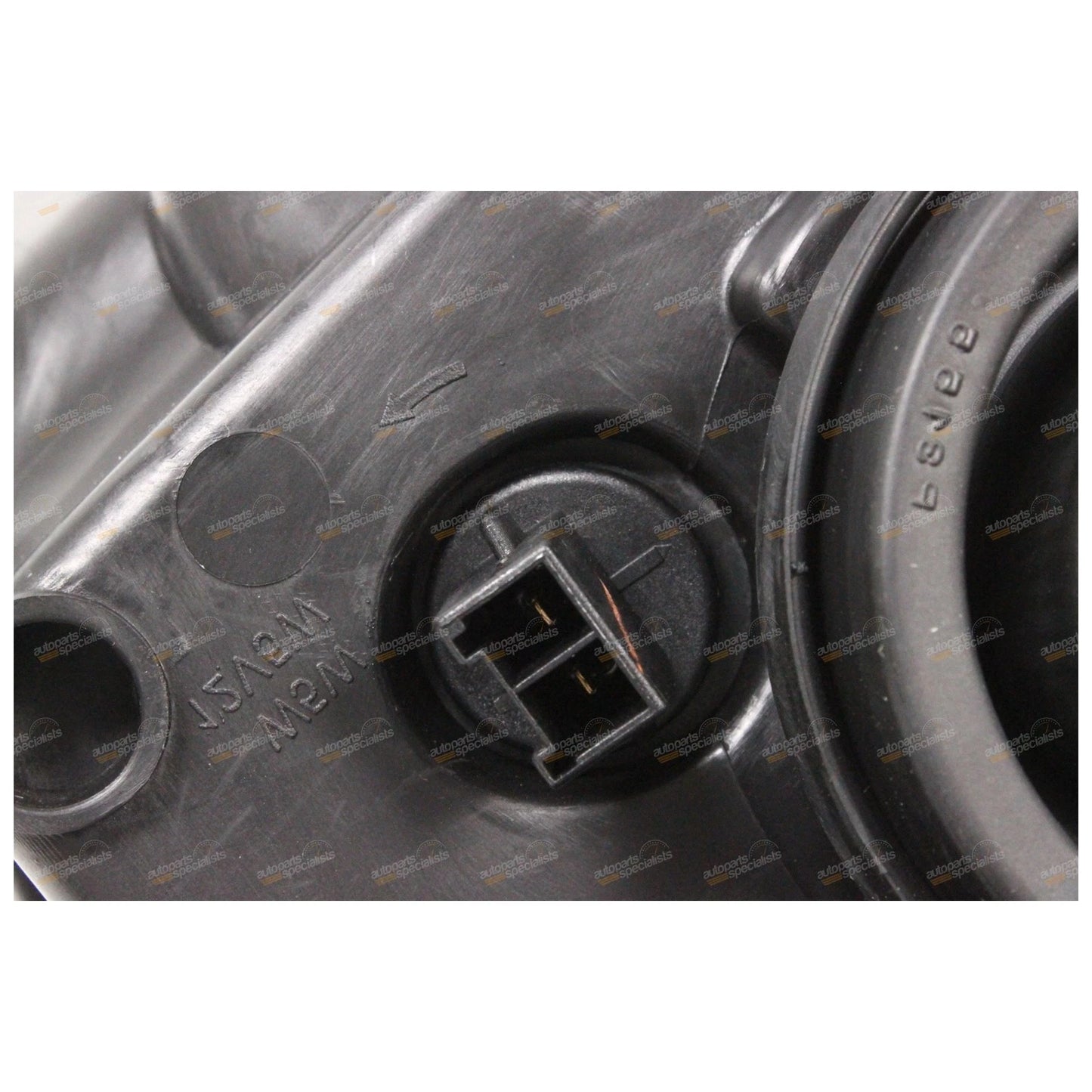 RH Headlight for Nissan Almera N17 (2012–On)