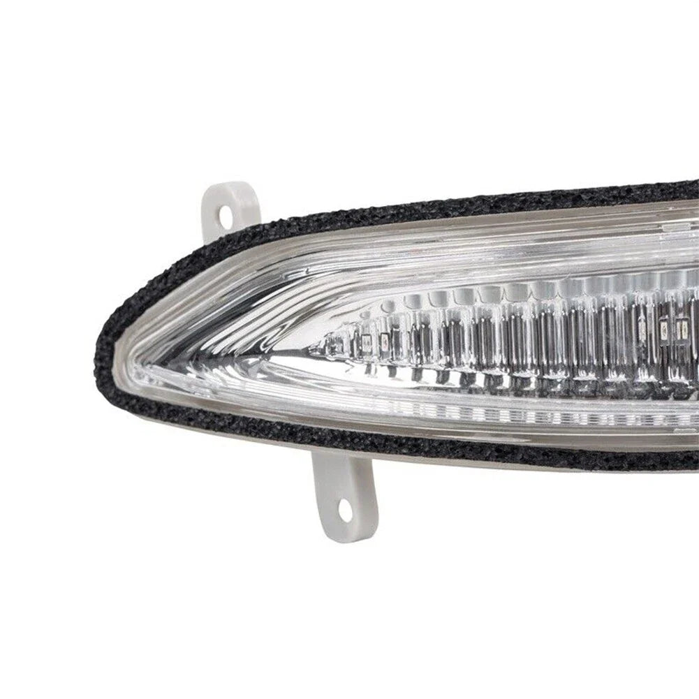 Amber Turn Signal Light Right Side Mirror for Pulsar (2014–2017)