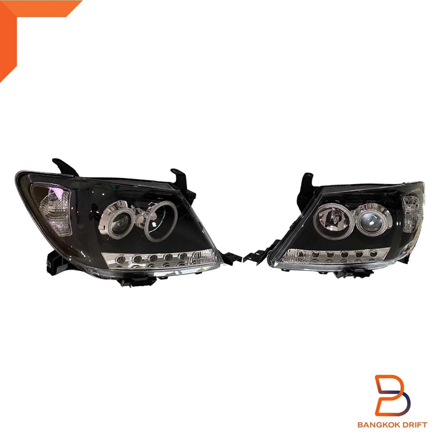Eagle Eyes LED Projector Headlight Black Housing for Toyota Hilux MK6 (05-11)