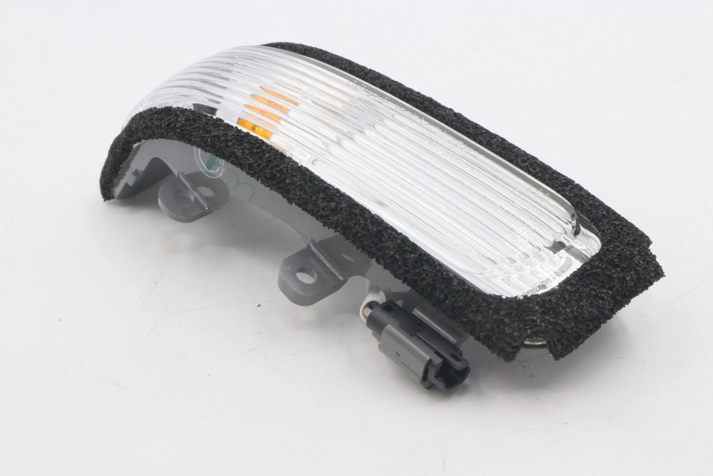 Mirror Cover with Turn Signal Light for Toyota Hilux (2011–2015)