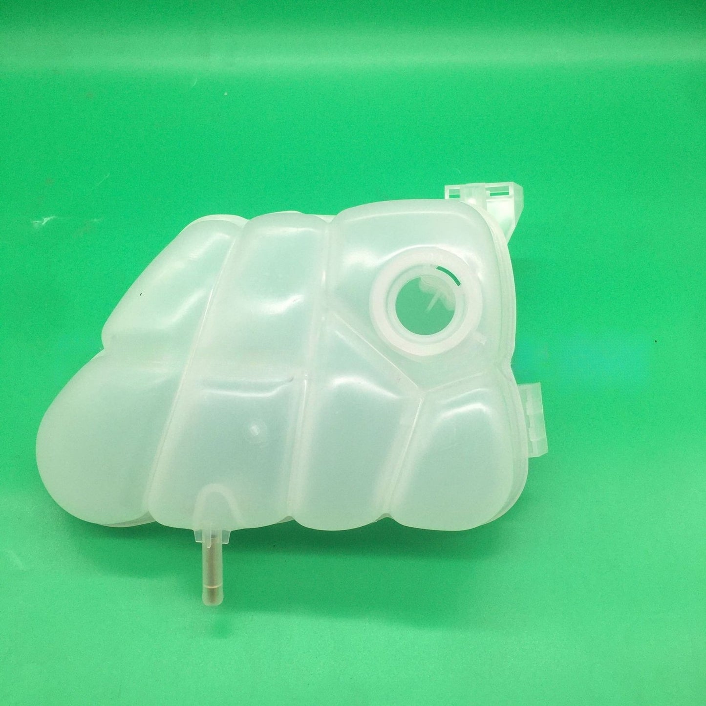 Coolant Reservoir Expansion Tank for Lincoln MKC (2015–2019)