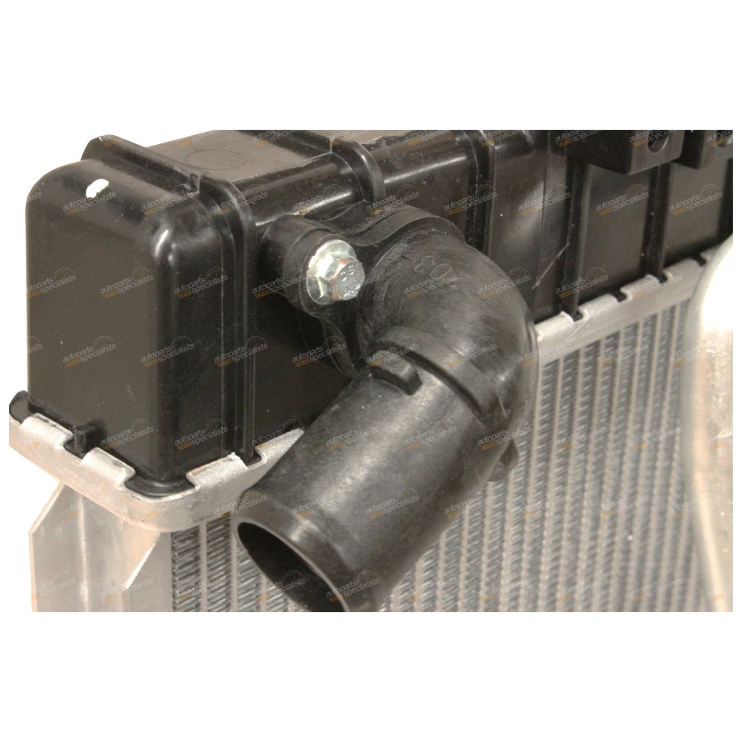Heavy Duty Alloy Core Radiator for Toyota Hiace (2005–2010)