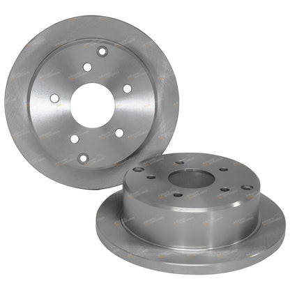 2 Rear Disc Brake Rotors + Pads for Commodore VT VX VU VY VZ (1997–2007)