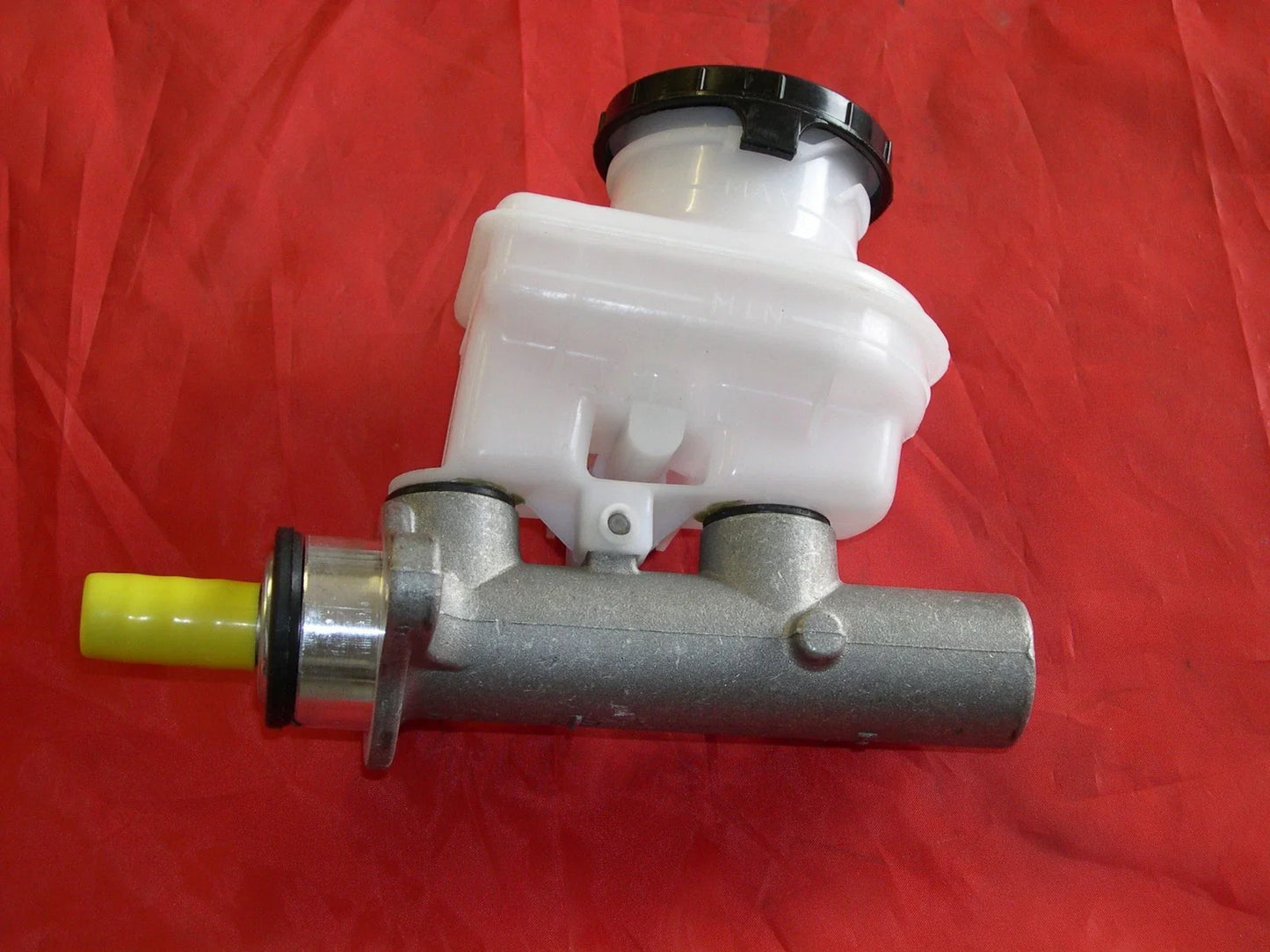 Brake Master Cylinder for Isuzu D-Max 4x4 (2007-2012)