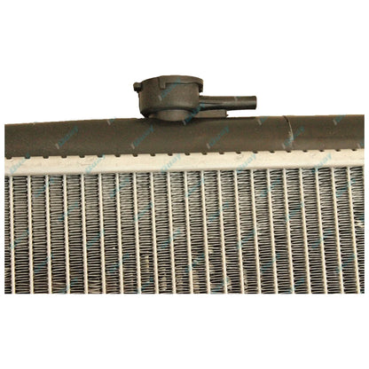 Aluminium Alloy Radiator for Nissan Navara D21 Manual 4cyl 2.5L 2.7L 1988-1997