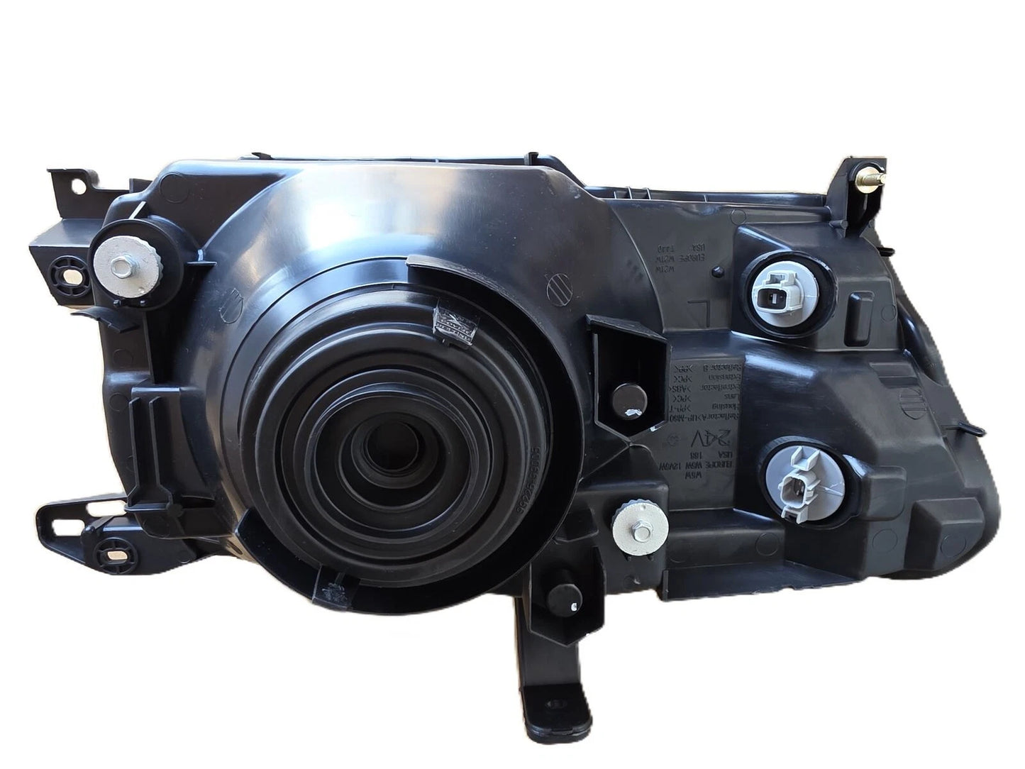 Right Head Lamp for Mitsubishi Pajero NP (2002–2006)