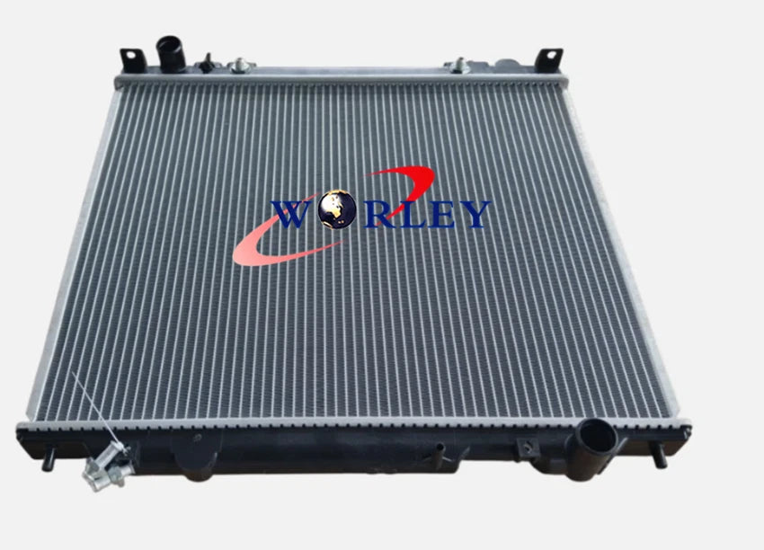 Radiator for Mitsubishi Delica L400 Express Starwagon (1994–2004)