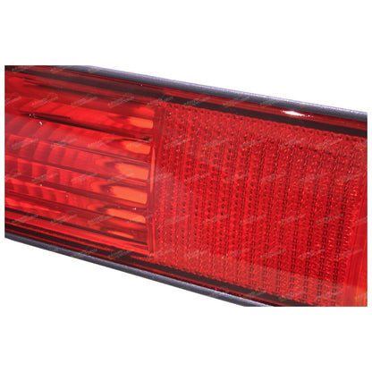 RH Rear Indicator Light for Mitsubishi Pajero NM (2000–2002)