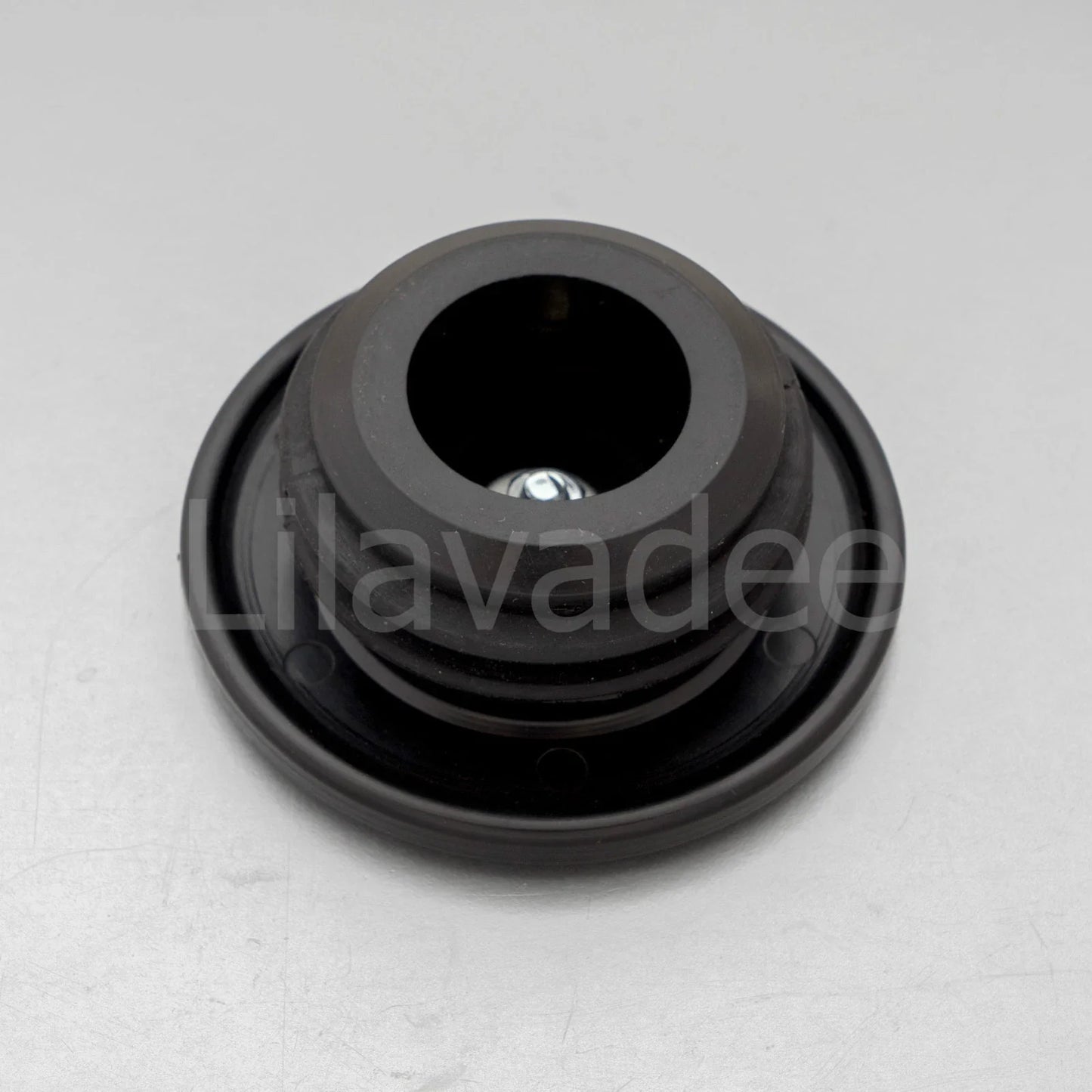 Mitsubishi Lancer Engine Oil Filler Cap for Enhanced Performance (2002-2017)
