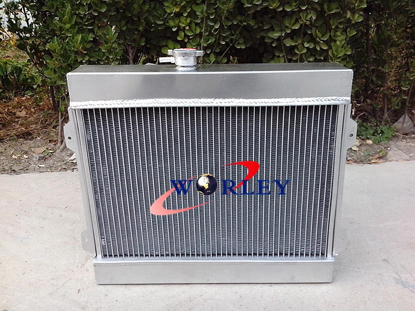 3 Row Aluminum Radiator for Toyota Corolla (1974–1985)