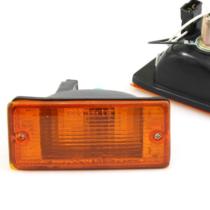 Set of 2 Front Turn Signal Lights for Nissan Sentra (B11)