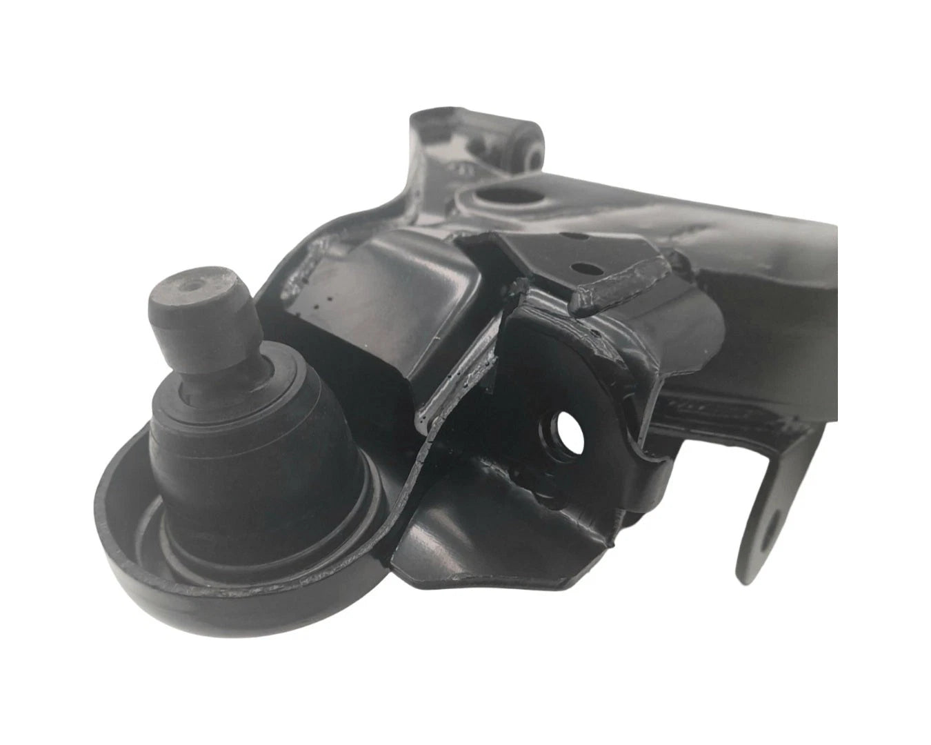 Lower Left Control Arm for Nissan Navara D40 (2005–2015)