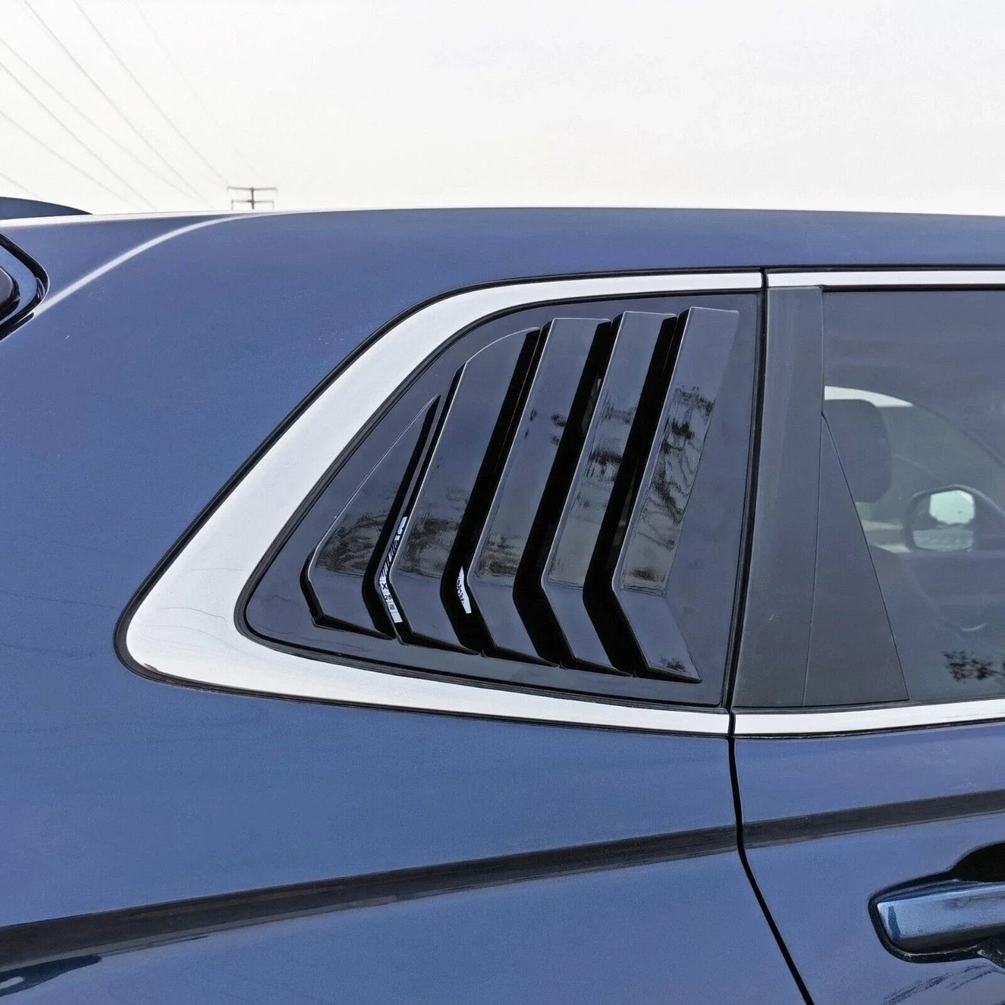Rear window trims 2 x Gloss Black window blinds for Honda CR-V (2023–2024)
