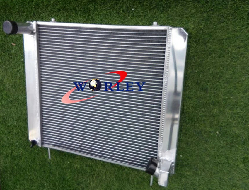3-Core Aluminum Radiator with Fan for Jaguar XKE Series 1 (1961–1968)