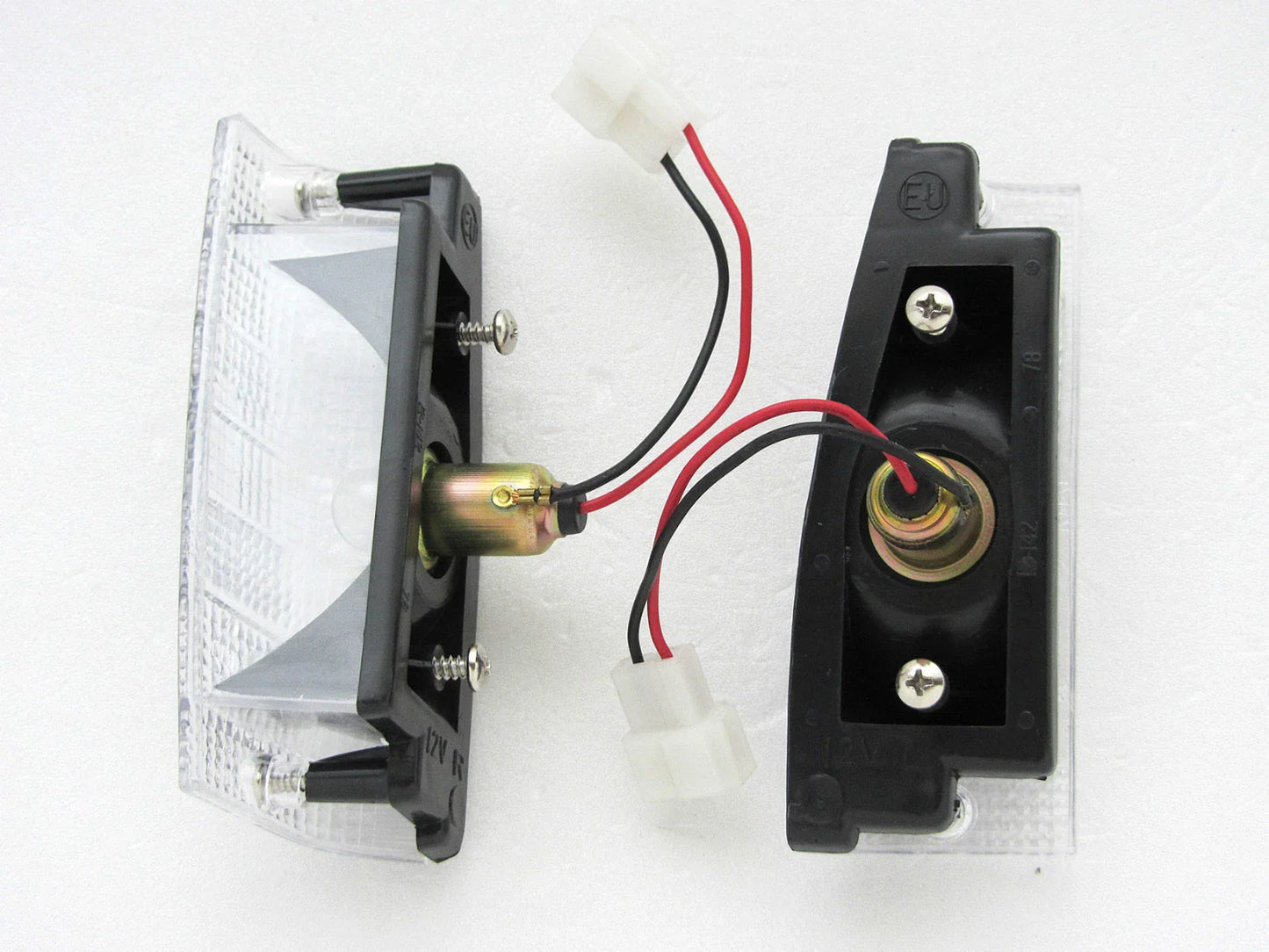 Front Corner Lights for Toyota Corolla E70 KE70 TE71 TE72 KE75 (1979-1982)