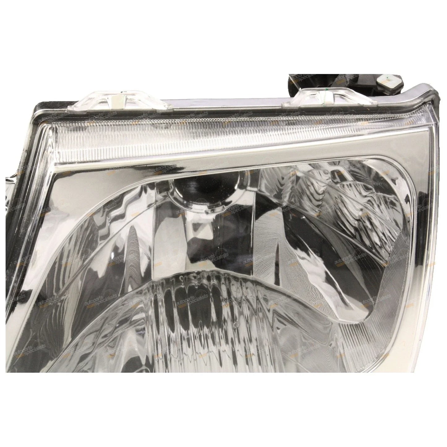 LH Replacement Headlight for Toyota Hilux SR5 (2001–2005)