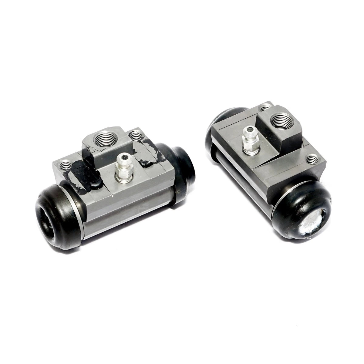 Set of 2 Rear Wheel Brake Cylinders for Nissan Note (2012–2020)