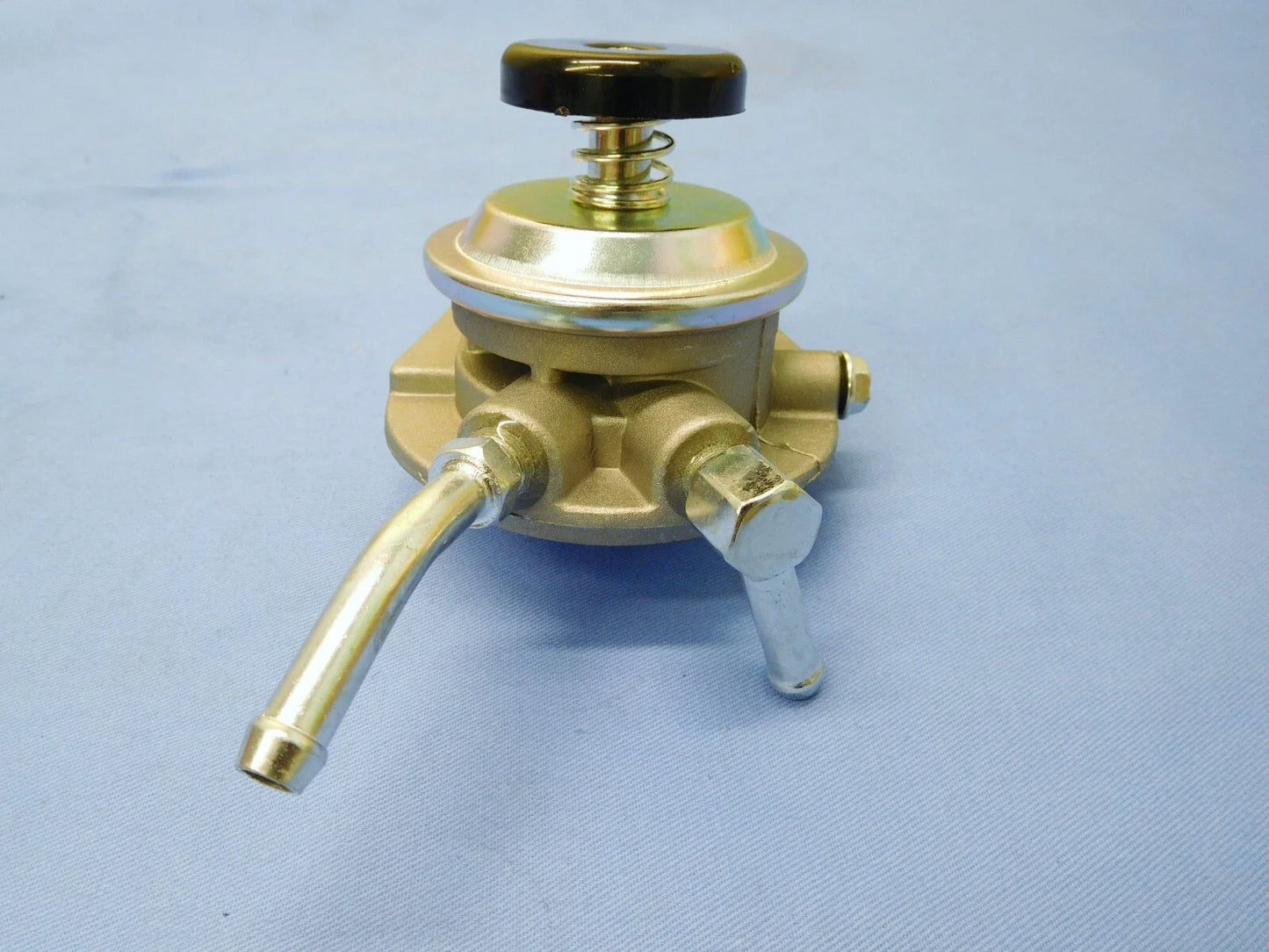 Fuel Filter Primer Pump for Nissan Navara D21 (1986-1997)