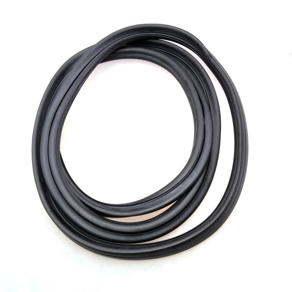 Rear Windshield Weatherstrip Seal for Mercedes Benz W126 (1985–1990)