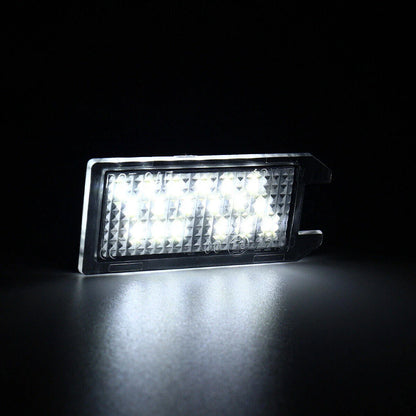 White LED Rear License Light for Jeep Grand Cherokee (2014–2020)