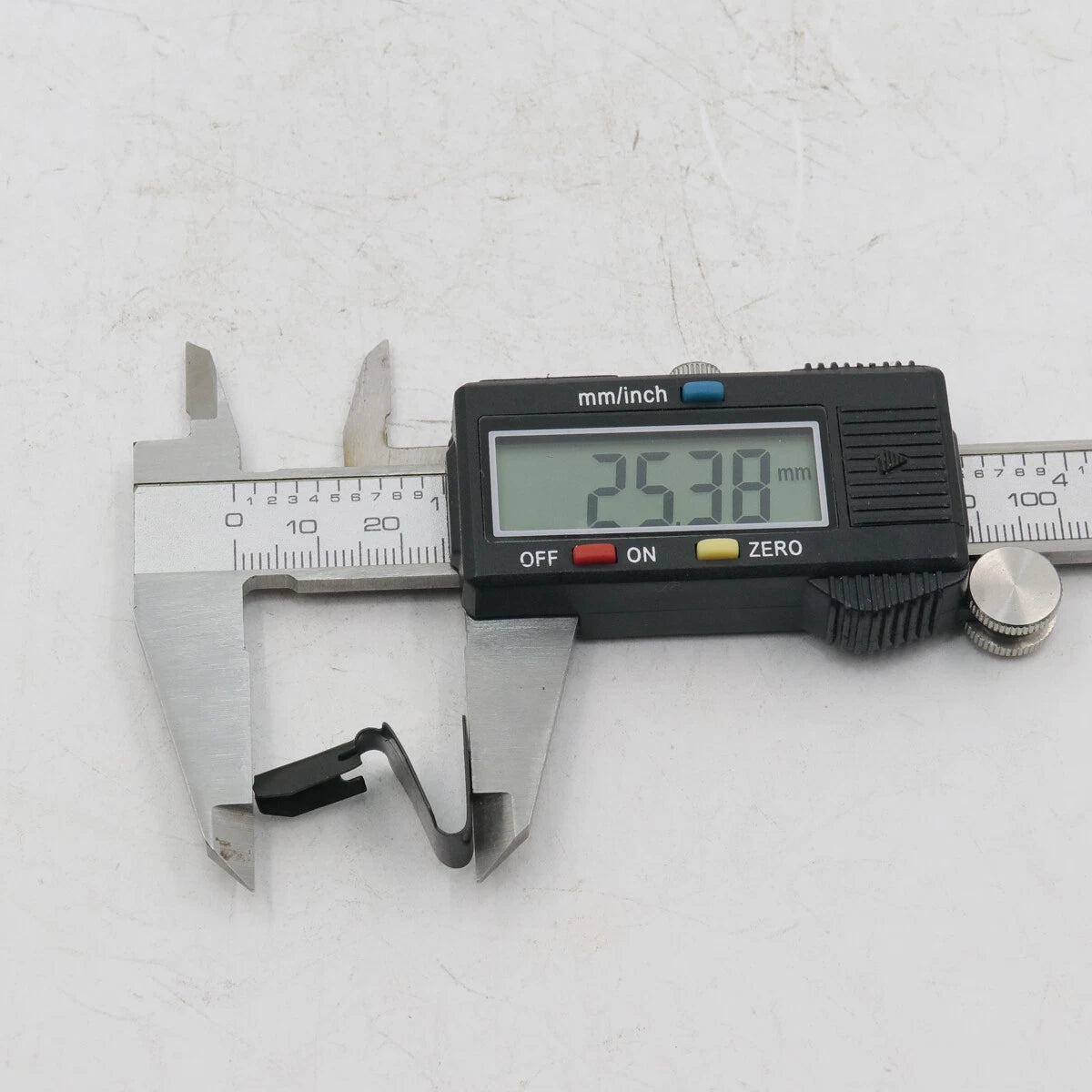 Door Panel Clip Set 30x30 for Toyota Hilux RN10-RN40 1968-1983