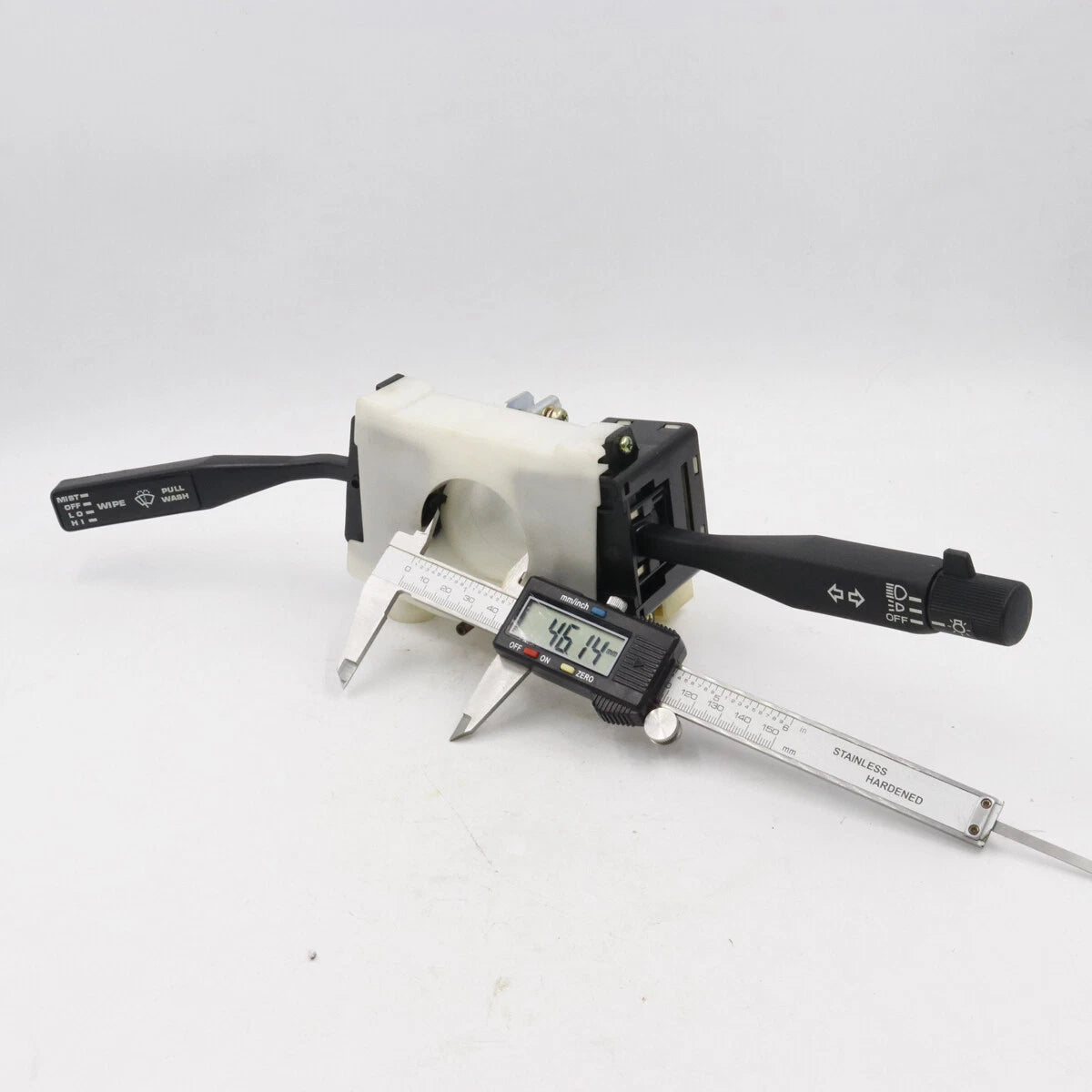 Indicator Switch for Nissan Pathfinder WD21 Navara D21 1986-1995