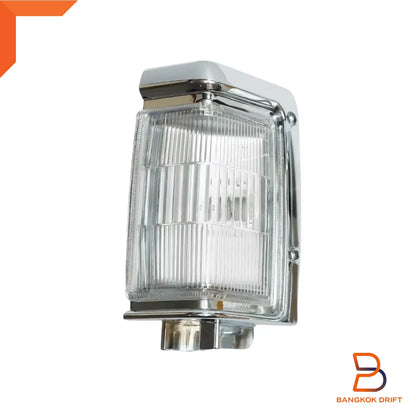 LH Front Corner Turn Signal Light for Nissan Navara D21, Pathfinder WD21