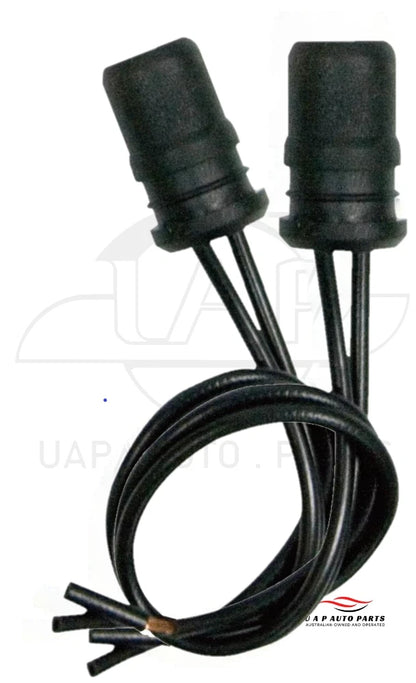 Set of 2 T10 Wedge Light Socket Plugs for Automotive Applications