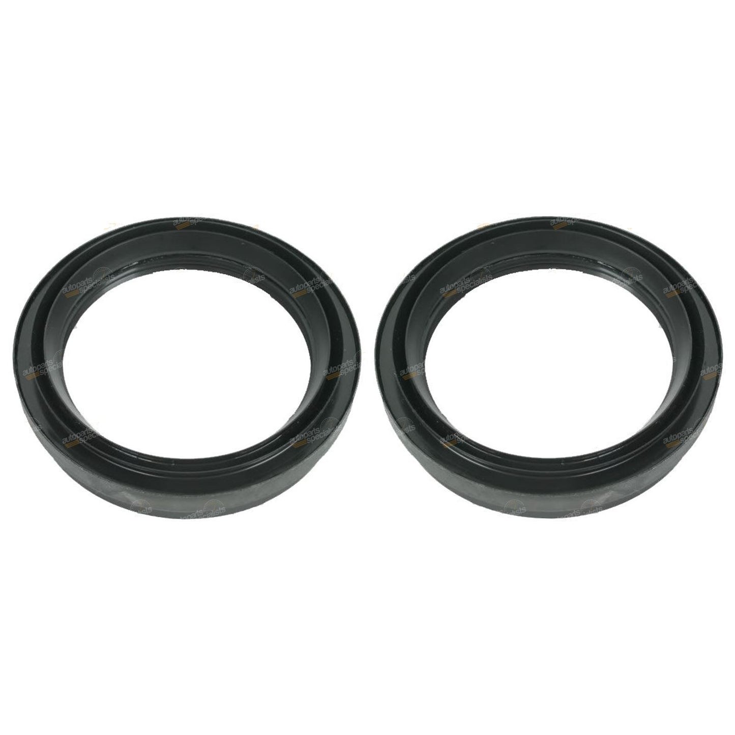 2 Front Wheel Bearing Hub Oil Seals for Nissan Patrol MQ/MK (1983–1987)